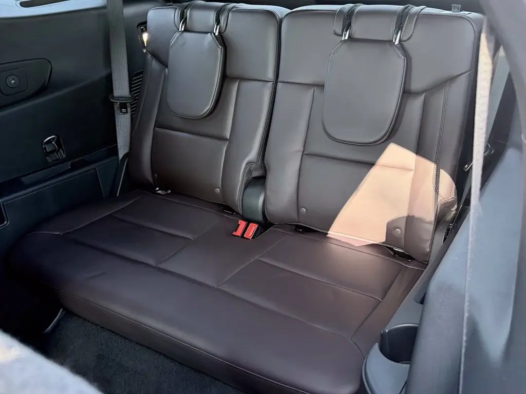 2026 Ford Explorer - $50,591