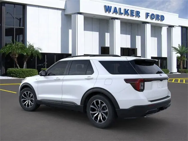 2025 Ford Explorer - $42,995