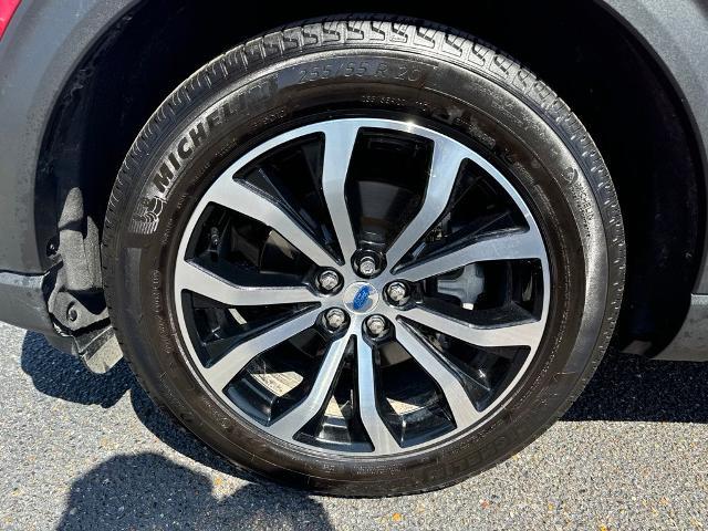 2026 Ford Explorer - $44,988