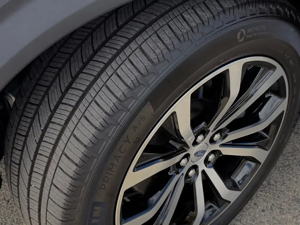 2026 Ford Explorer - $45,181