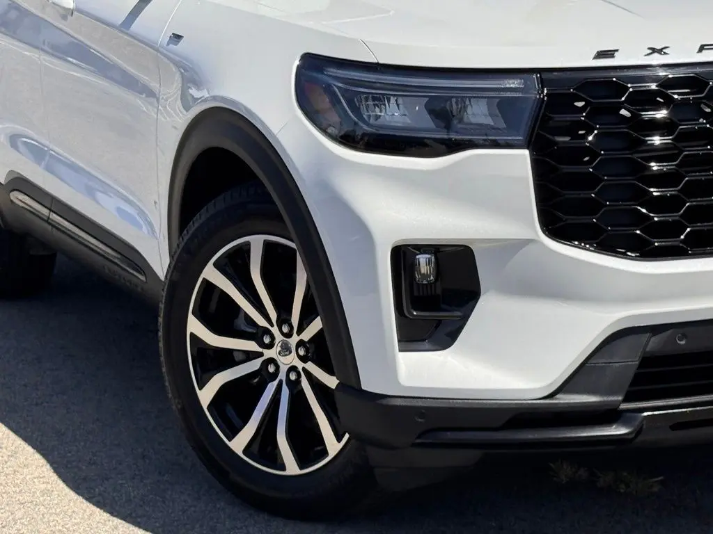 2026 Ford Explorer - $48,731
