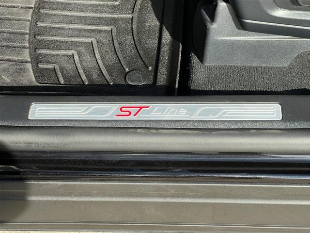 2026 Ford Explorer - $41,988