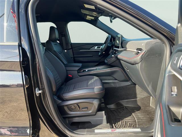 2026 Ford Explorer - $41,988