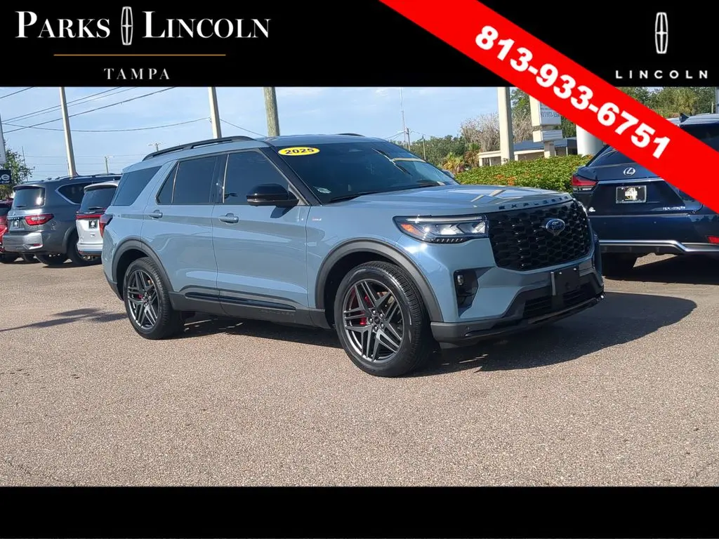 2025 Ford Explorer