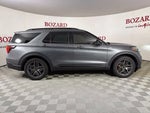 2025 Explorer Thumbnail 13