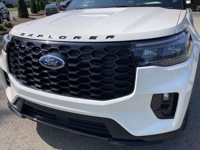 2025 Ford Explorer - $35,859