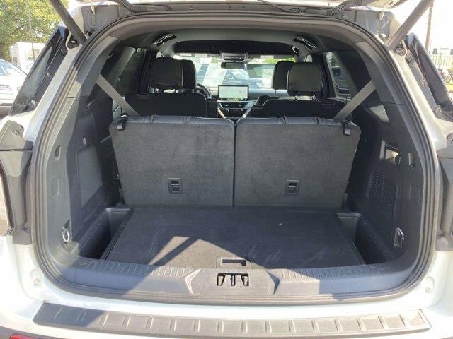2025 Ford Explorer - $35,859