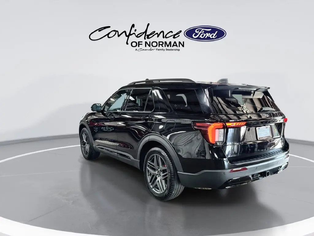 2026 Ford Explorer - $37,642
