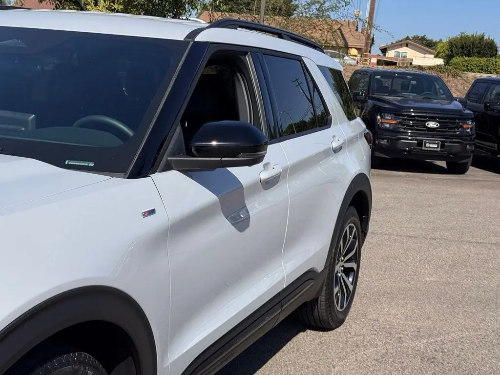 2026 Ford Explorer - $46,591