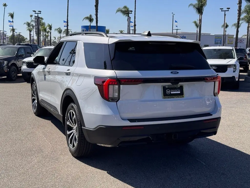 2026 Ford Explorer - $46,591