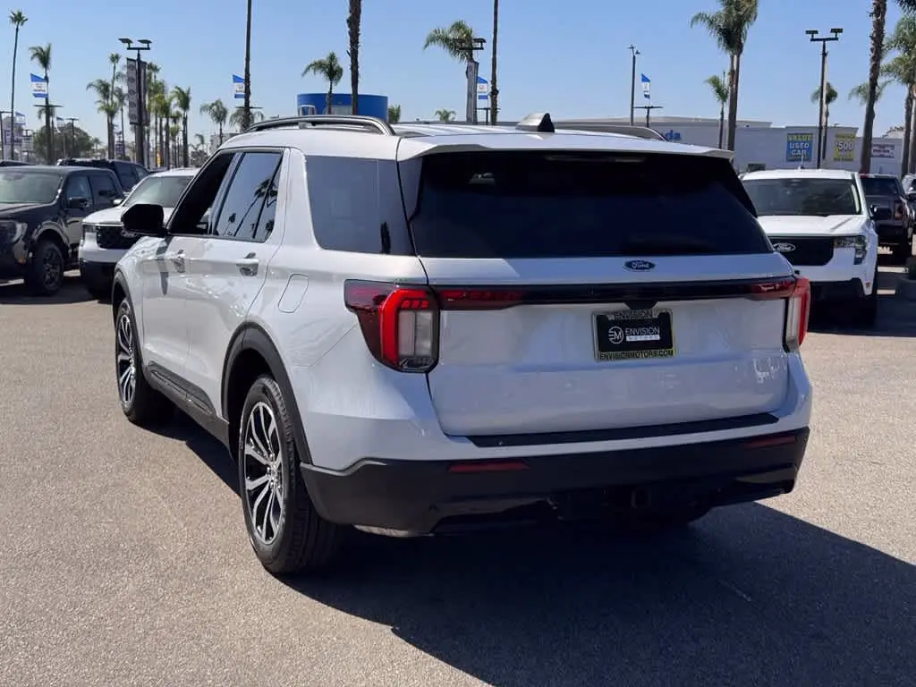 2026 Ford Explorer - $44,521