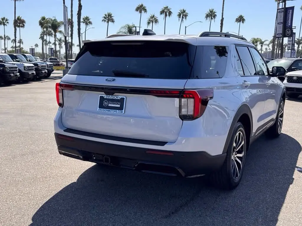 2026 Ford Explorer - $44,521