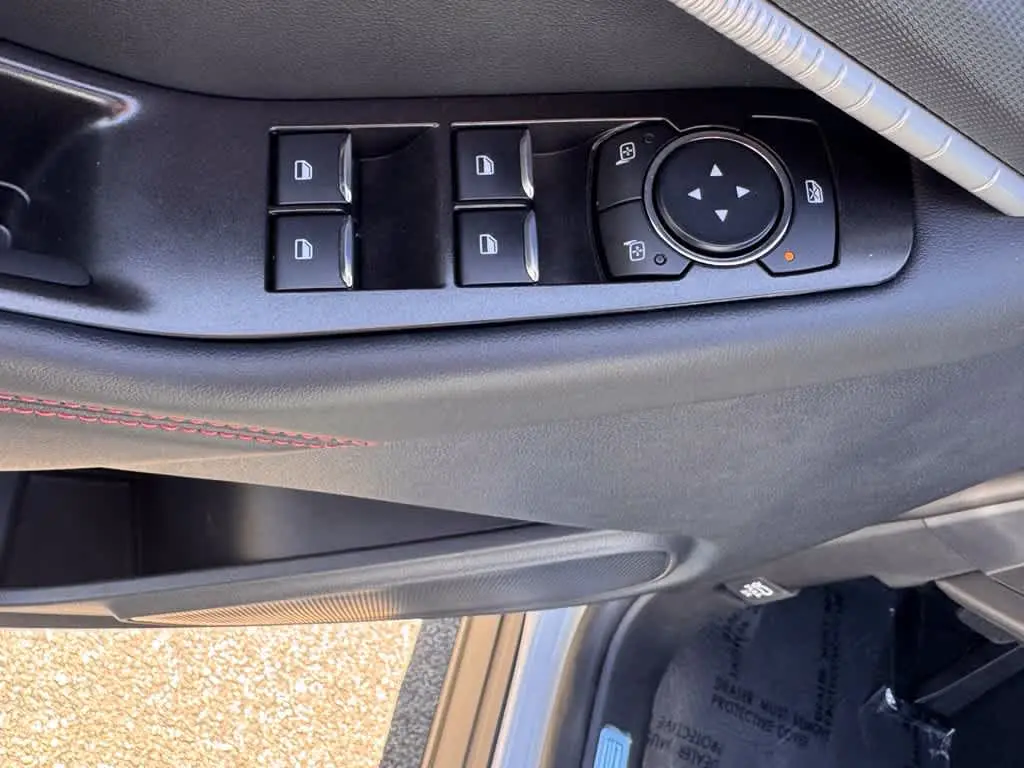 2026 Ford Explorer - $44,521