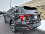 2025 Explorer Thumbnail 10