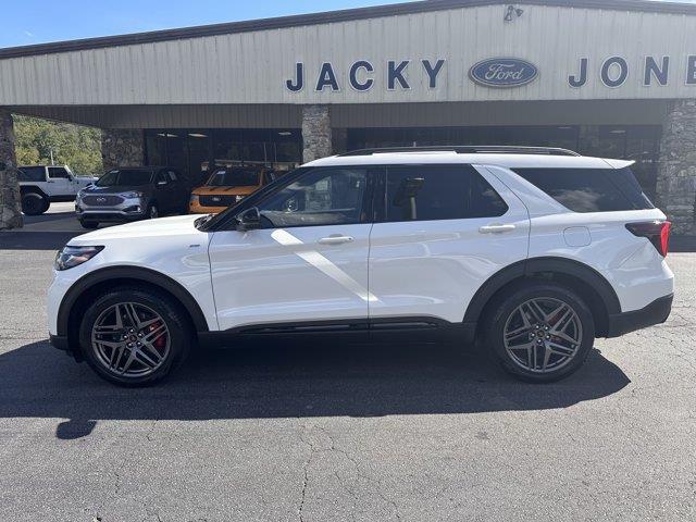2026 Ford Explorer - $41,792
