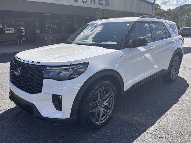 2026 Ford Explorer - $41,792