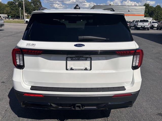 2026 Ford Explorer - $41,792