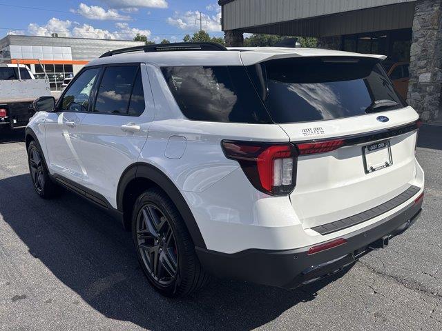 2026 Ford Explorer - $41,792