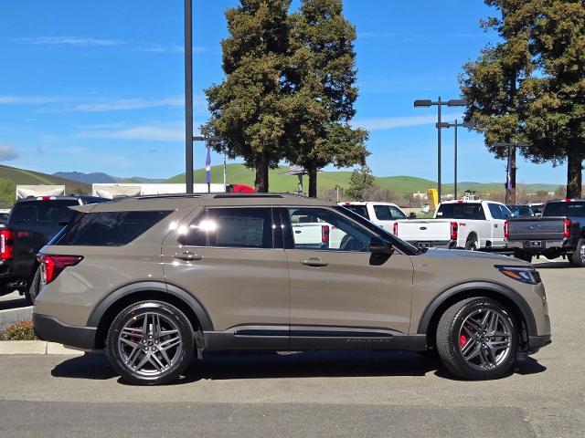 2026 Ford Explorer - $39,900