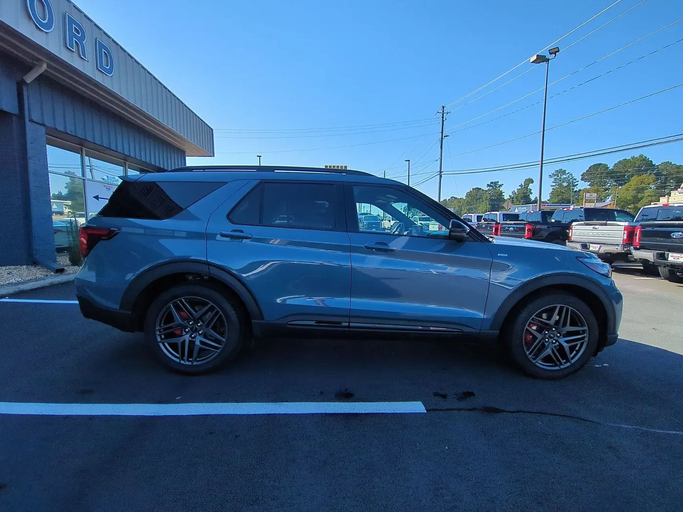 2026 Ford Explorer - $44,747