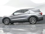 2025 Explorer Thumbnail 34