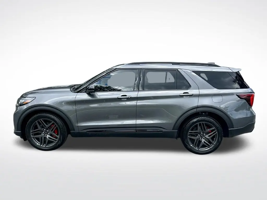 2026 Ford Explorer - $39,995