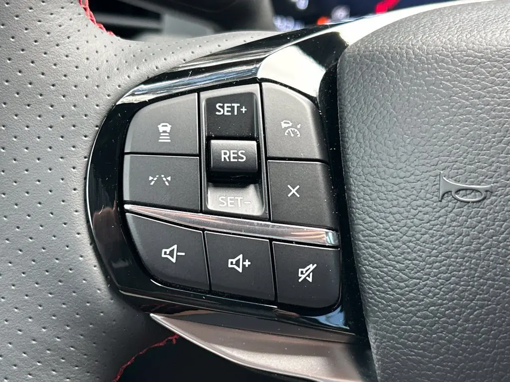 2026 Ford Explorer - $39,995