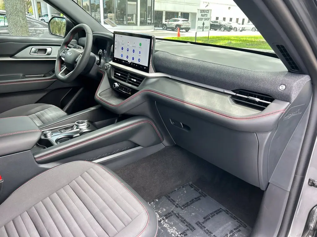 2026 Ford Explorer - $39,995
