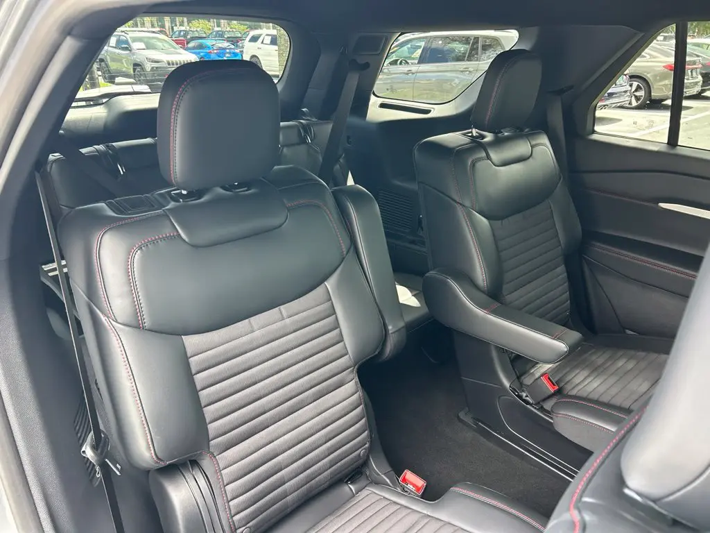 2026 Ford Explorer - $39,995