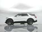 2025 Explorer Thumbnail 8