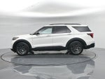 2025 Explorer Thumbnail 32