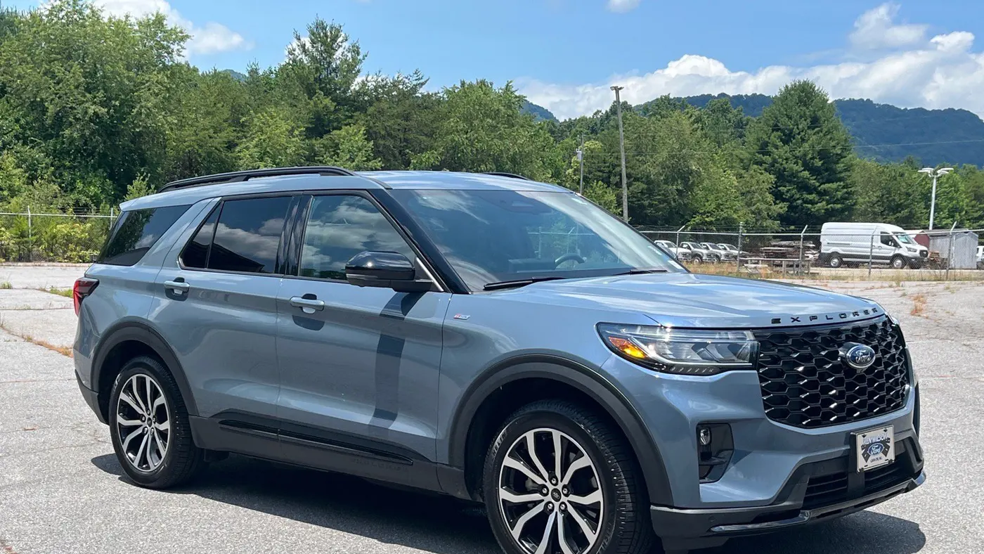 Preowned 2025 Ford Explorer ST-Line for Sale