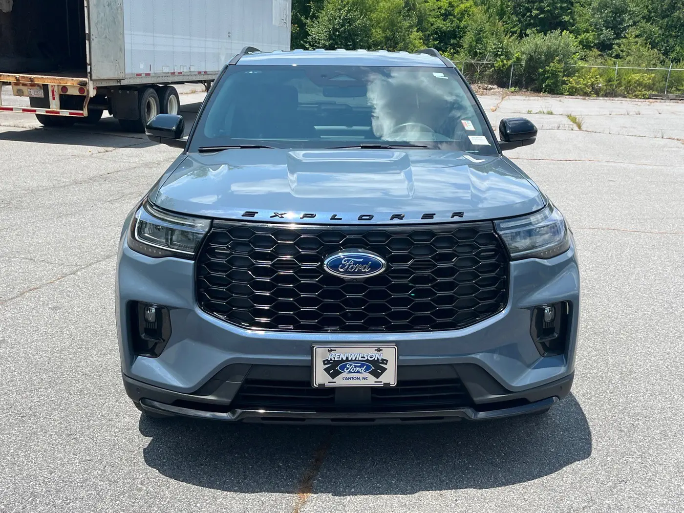 2025 Ford Explorer - $42,992