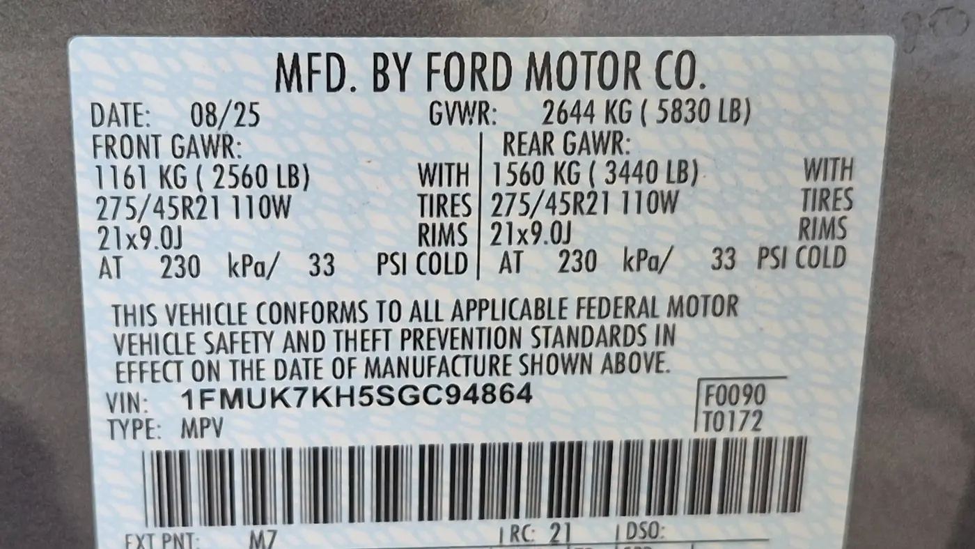 2025 Ford Explorer ST-Line