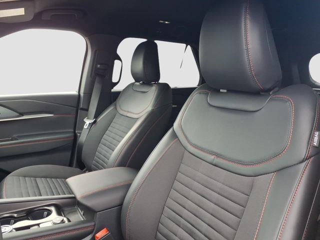 2026 Ford Explorer - $42,537