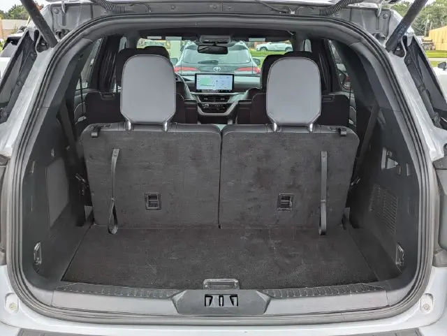 2026 Ford Explorer - $38,249