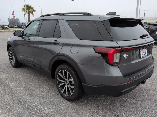 2026 Ford Explorer - $41,985