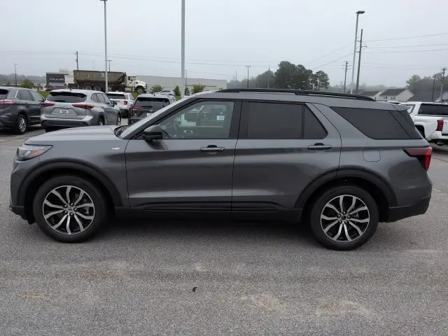 2026 Ford Explorer - $41,985