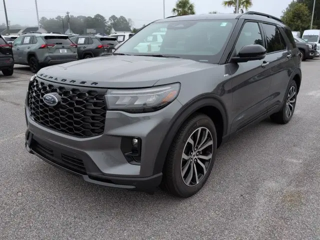2026 Ford Explorer - $41,985