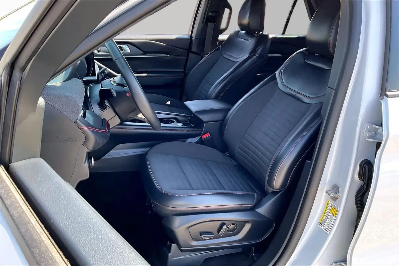 2026 Ford Explorer - $42,991