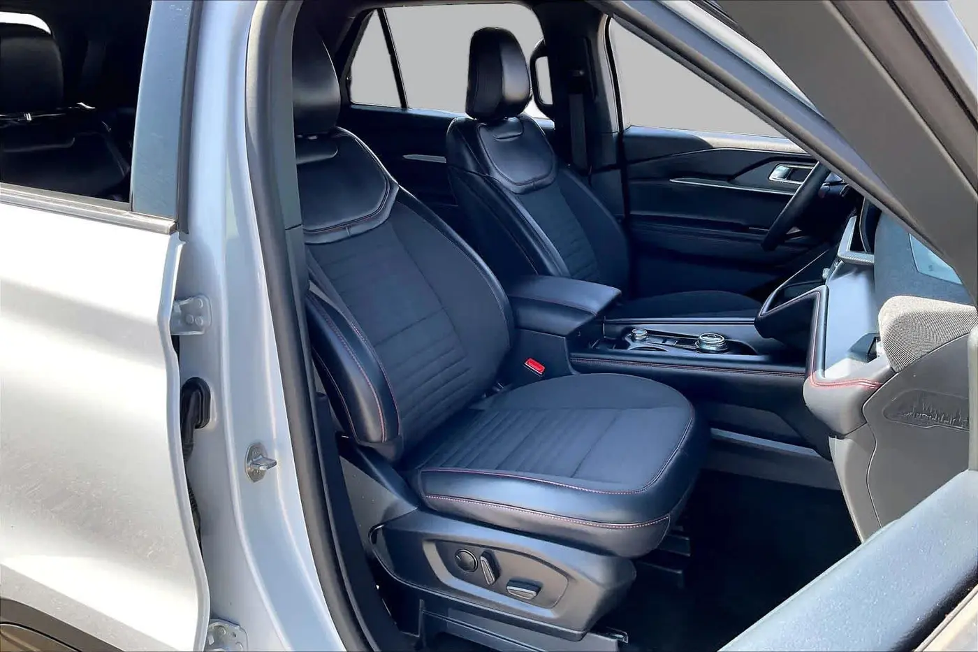 2026 Ford Explorer - $42,991
