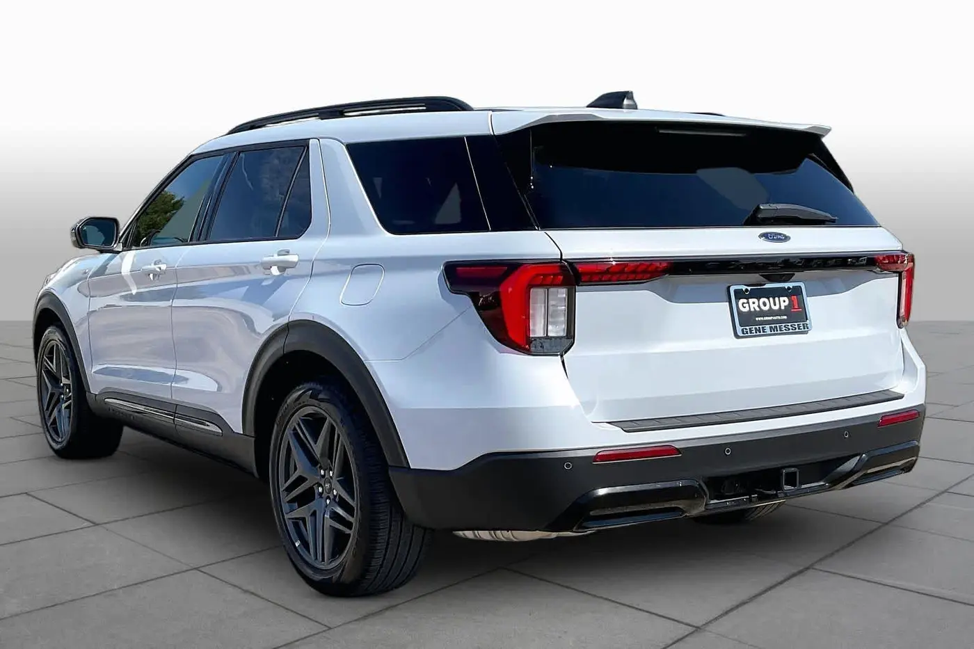 2026 Ford Explorer - $42,991