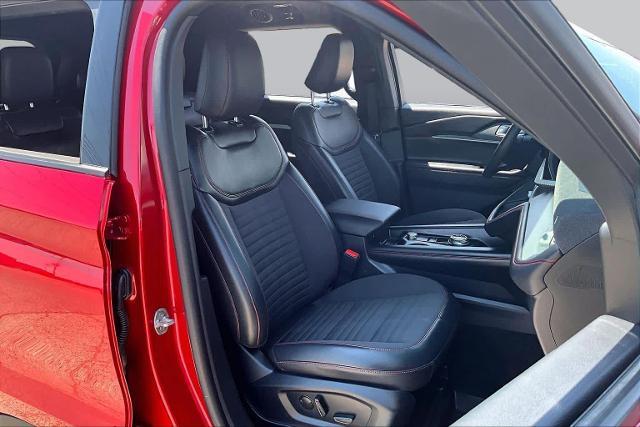 2026 Ford Explorer - $43,762