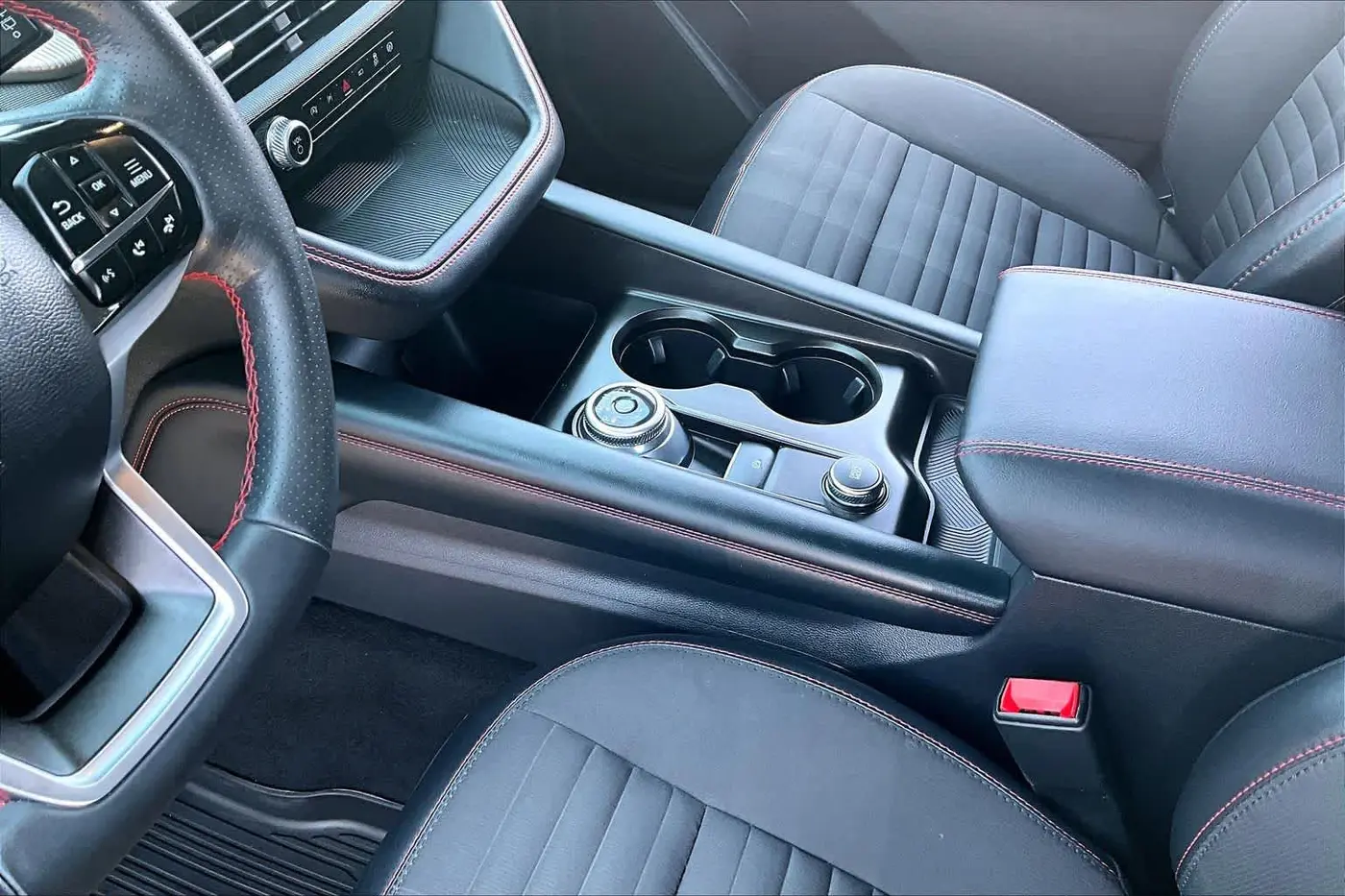 2026 Ford Explorer - $39,938