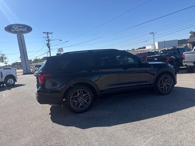 2025 Ford Explorer - $38,494