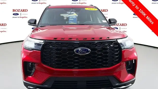 2025 Ford Explorer ST-Line