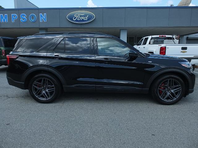 2026 Ford Explorer ST-Line — photo 1 of 24