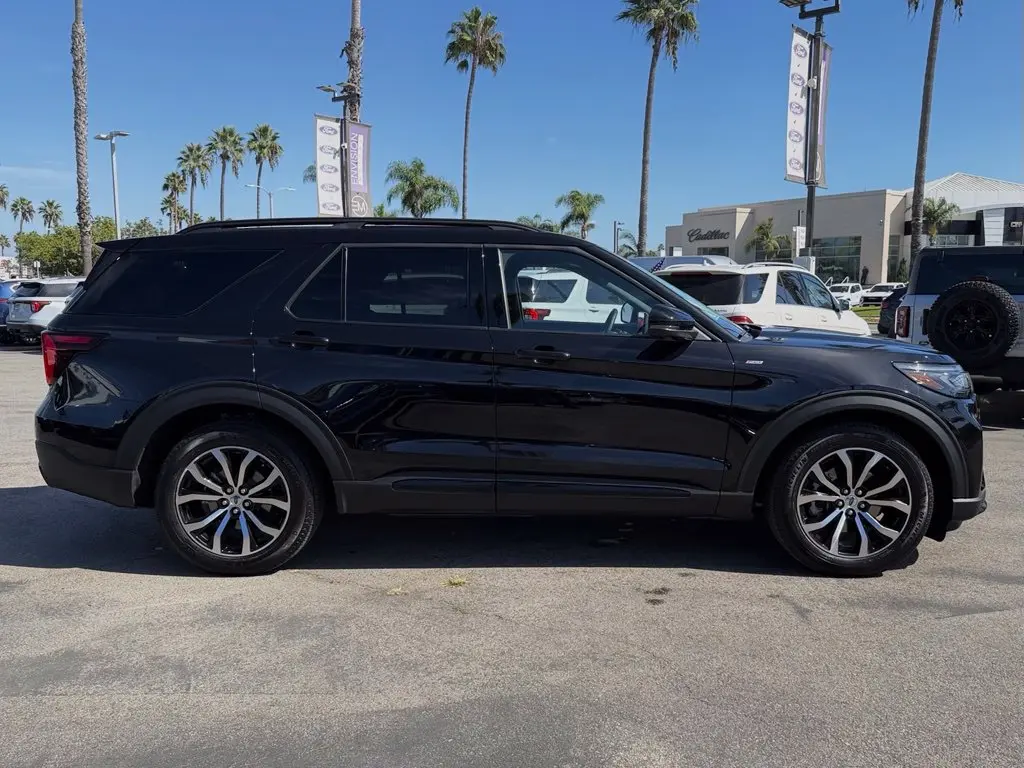 2026 Ford Explorer - $47,341