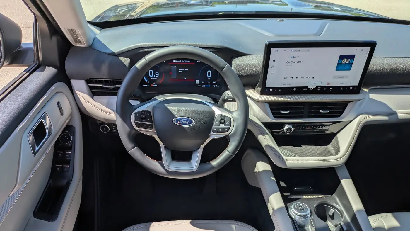 2025 Ford Explorer Active