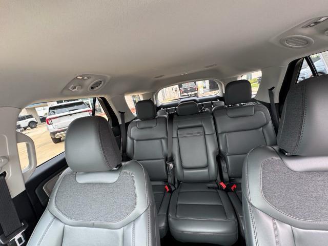 2025 Ford Explorer - $39,507
